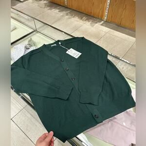 Burberry Relaxed Fit Wool V-neck Cardigan
